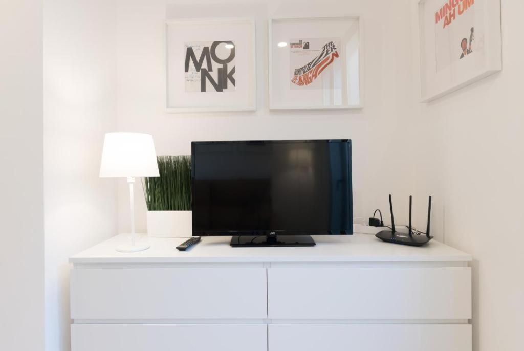 Apartamentos Mercado Central Valencia Luaran gambar