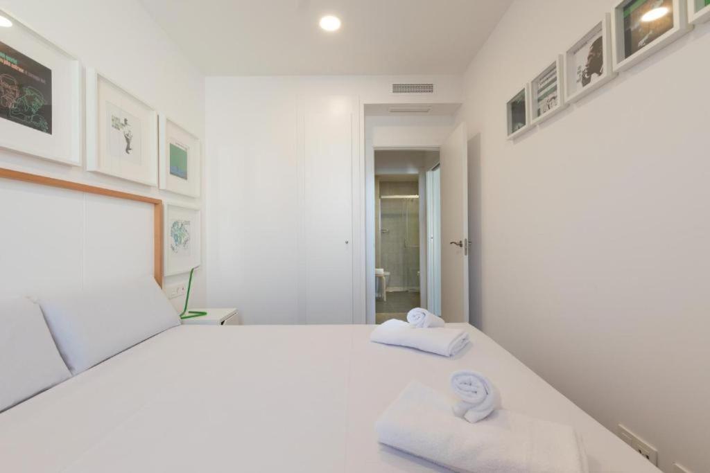 Apartamentos Mercado Central Valencia Luaran gambar