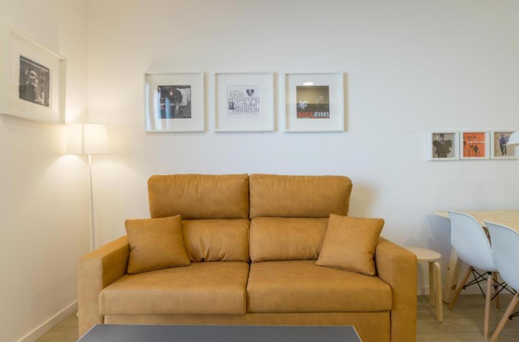 Apartamentos Mercado Central Valencia Luaran gambar