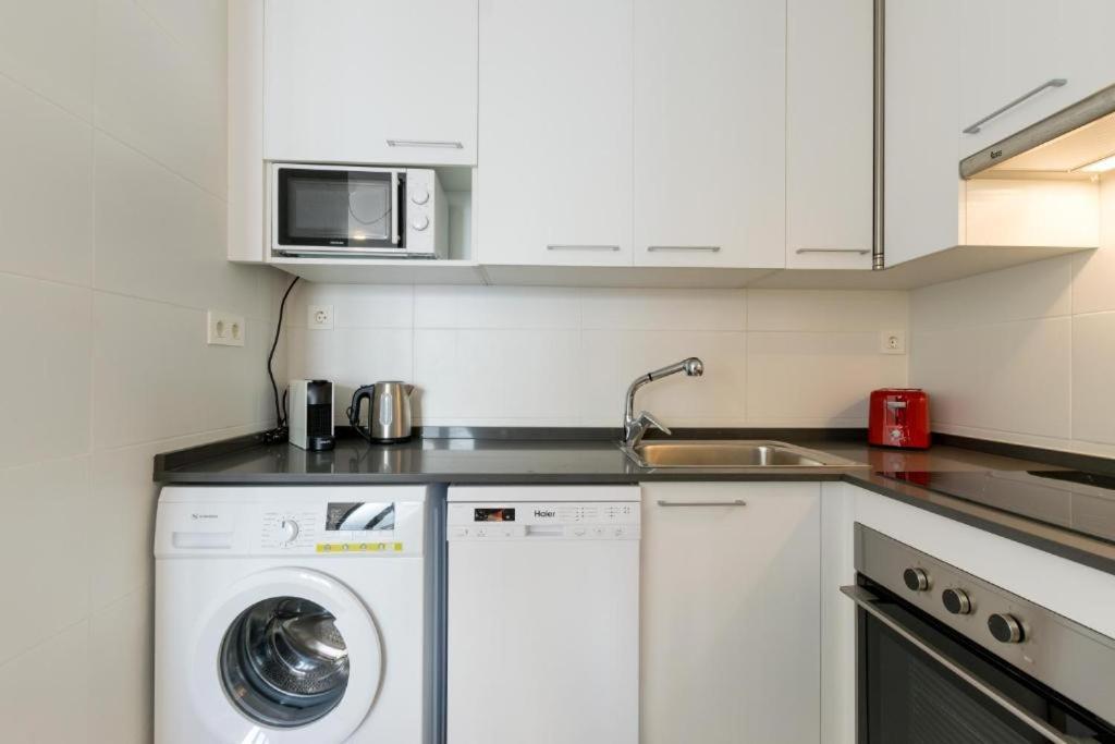 Apartamentos Mercado Central Valencia Luaran gambar