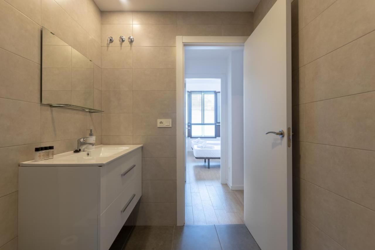 Apartamentos Mercado Central Valencia Luaran gambar
