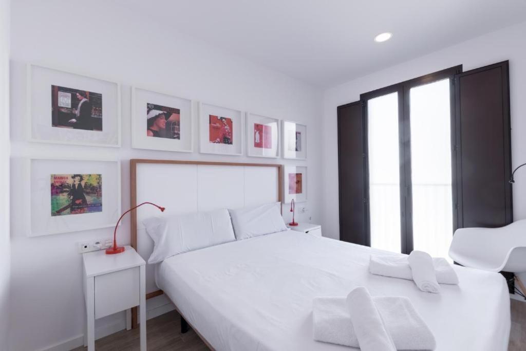Apartamentos Mercado Central Valencia Luaran gambar