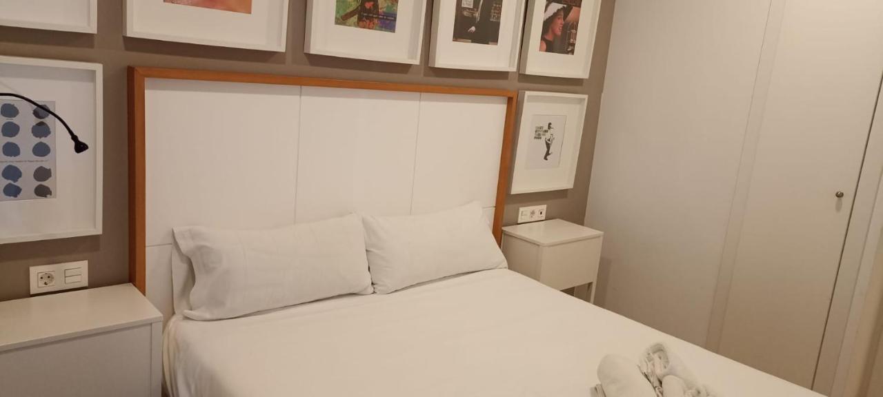 Apartamentos Mercado Central Valencia Luaran gambar