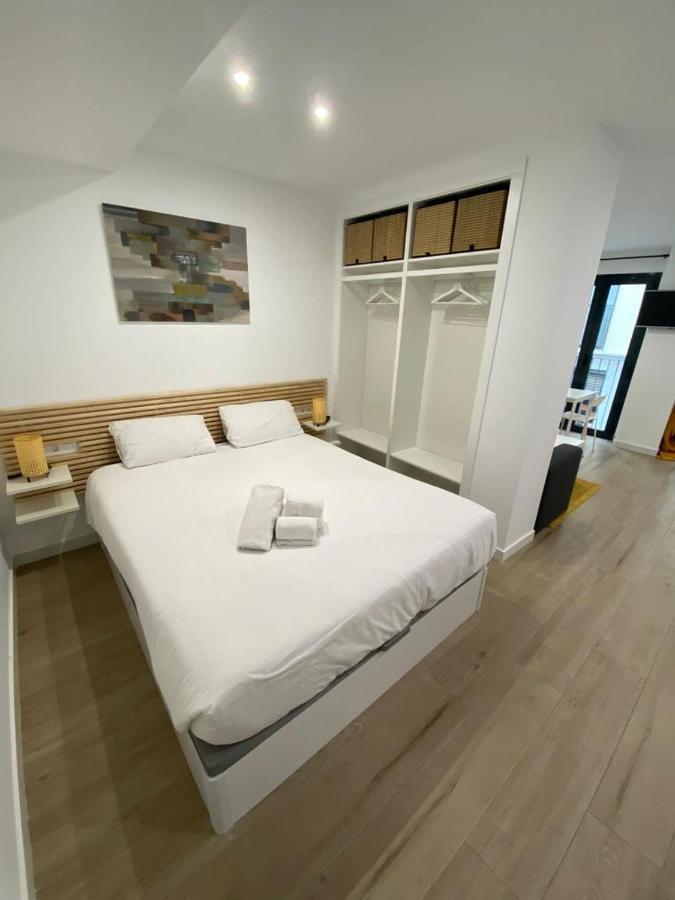 Apartamentos Mercado Central Valencia Luaran gambar
